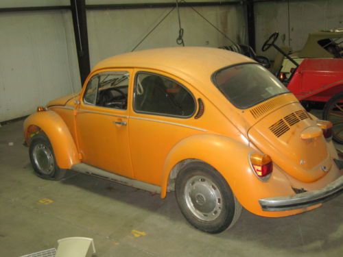 73 vw super beetle project / parts car