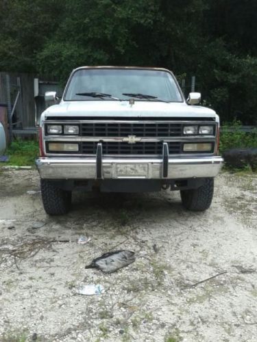 1990 chevrolet blazer scottsdale sport utility 2-door 5.7l