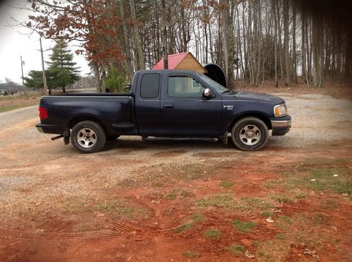 1999 ford f150 v8  -160,000 miles "running" "no reserve!!"