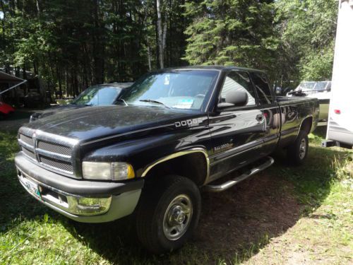 1999 dodge ram, quad cab long box, no rust, truck originates form united states