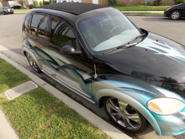 Chrysler pt cruiser base wagon 4-door