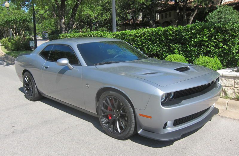 2015 dodge challenger srt hellcat