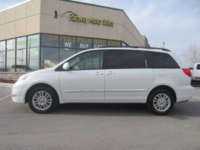 2008 toyota sienna awd limited 7 passenger 5 door van