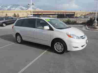 2008 Toyota Sienna AWD Limited 7 passenger 5 door van, US $23,990.00, image 5
