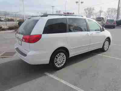 2008 Toyota Sienna AWD Limited 7 passenger 5 door van, US $23,990.00, image 7