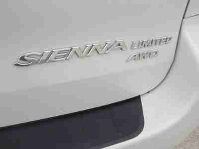 2008 Toyota Sienna AWD Limited 7 passenger 5 door van, US $23,990.00, image 9