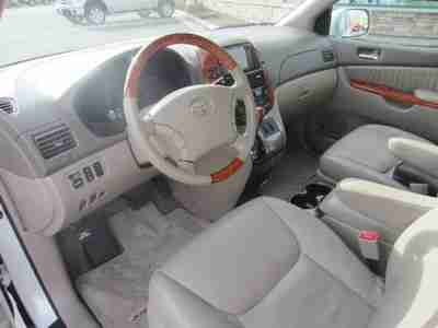 2008 Toyota Sienna AWD Limited 7 passenger 5 door van, US $23,990.00, image 16