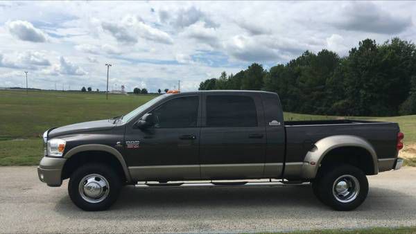 2008 dodge ram 3500 resistol edition 4x4 cummins diesel turbocharged 6.7l - 104kmiles