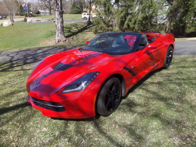 2016 chevrolet corvette stingray convertible 2-door