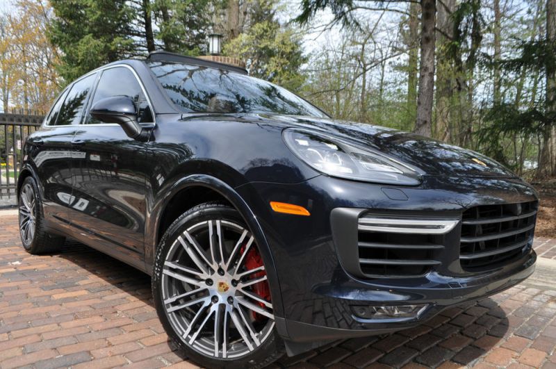 2016 porsche cayenne turbo