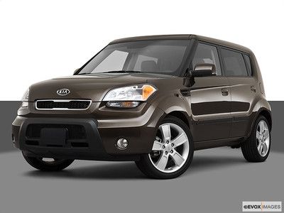 2010 kia soul plus hatchback 4-door 2.0l