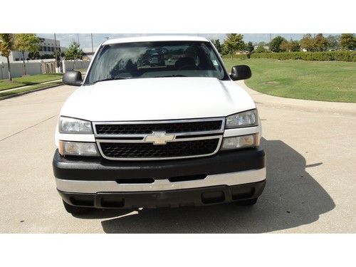 Look!..... 2006 chevrolet silverado 2500lt..duramax and allison......look!