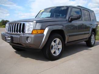 2008 jeep commander sport 4x4 third row! backup censores !!!!!no reserve!!!!!!!