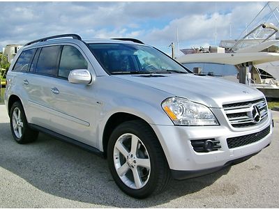 No reserve!! 1 owner! clean hist! mb gl320 bluetec! p01 pkg! nav! 3rd row! awd!