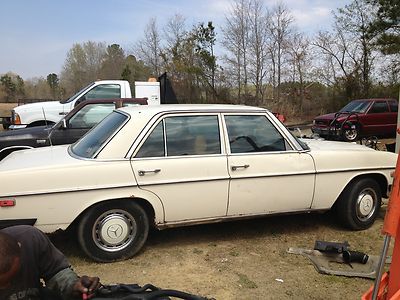 1976 mercedes-benz 240 d no reserve