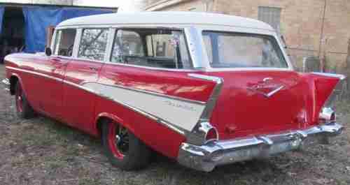 1957 Chevrolet 210 Townsman station wagon, image 4
