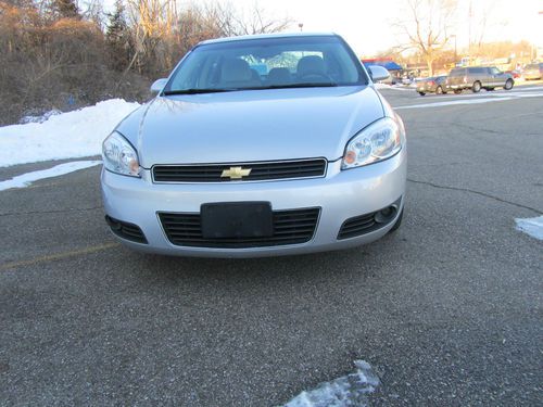 2010 chevrolet impala lt sedan 4-door 3.5l  flexfuel