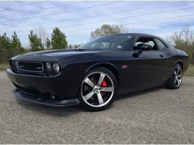 2012 dodge challenger srt8 6.4 ltr hemi