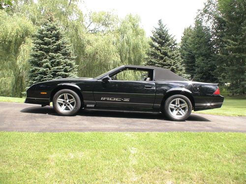 1987 chevrolet camaro z28 iroc-z convertible 2-door 5.0l