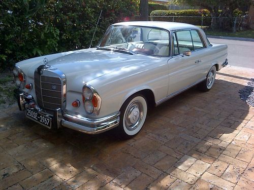 Mercedes benz 250 se excellent condition!