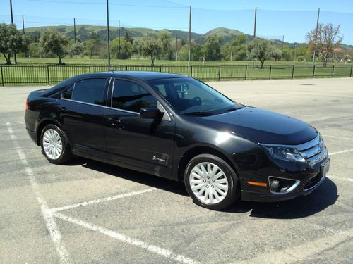 2010 ford fusion hybrid sedan. navigation, leather, 100k mi warranty, no reserve