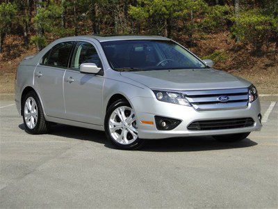 Silver se certified pre-owned 2.5l like new 33 mpg black leather sync ipod