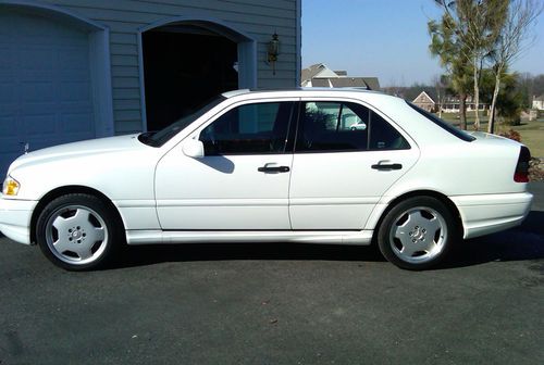 1998 mercedes-benz c43 amg base sedan 4-door 4.3l