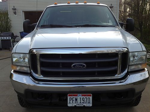 F-250 lariat 2004 ext cab long bed 4x4 diesel, fx4 leather
