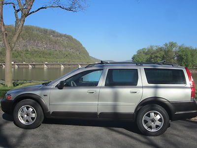 All wheel drive turbo cross country heated leather seats moonroof new tires