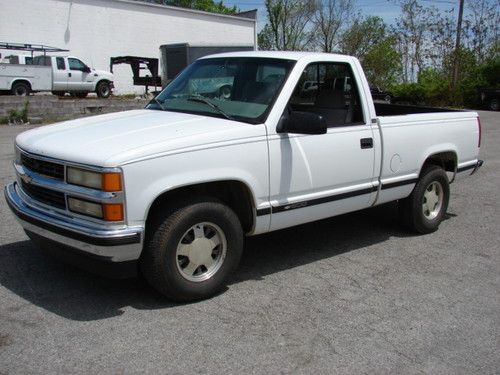 Rust free southern truck 5.7 v8 auto 3.08 rear axle short bed pw pl cr look $$$$