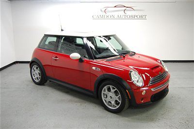 2006 mini cooper s in chili red with gray/black leather interior