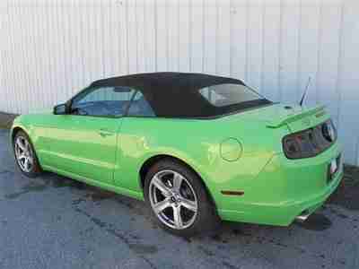 GT Convertible 5.0L CD Rear Wheel Drive Power Steering 4-Wheel Disc Brakes A/C, US $38,632.00, image 6