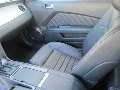 GT Convertible 5.0L CD Rear Wheel Drive Power Steering 4-Wheel Disc Brakes A/C, US $38,632.00, image 19