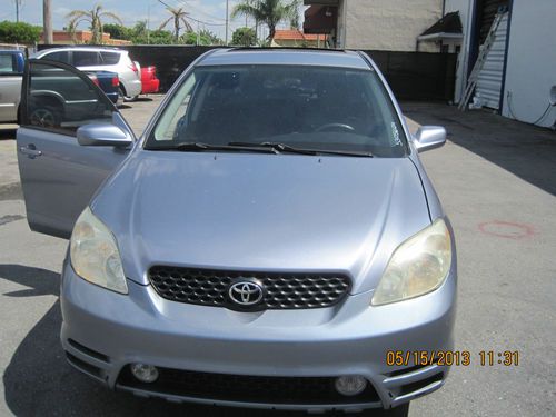 2004 toyota matrix base wagon 4-door 1.8l