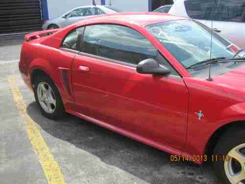 2003 Ford Mustang Base Coupe 2-Door 3.8L, image 3