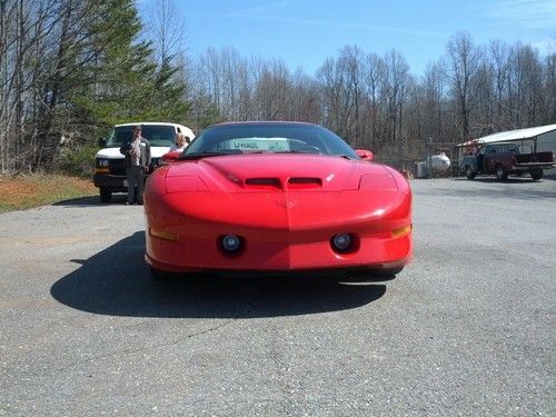 1994 pontiac trans am. v-8 automatic tuned up and ready for the season!!