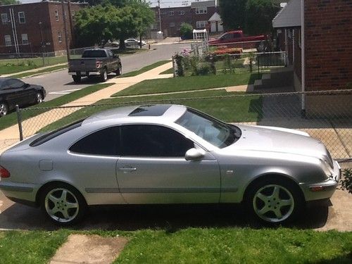 1998 mercedes-benz clk320 base coupe 2-door 3.2l