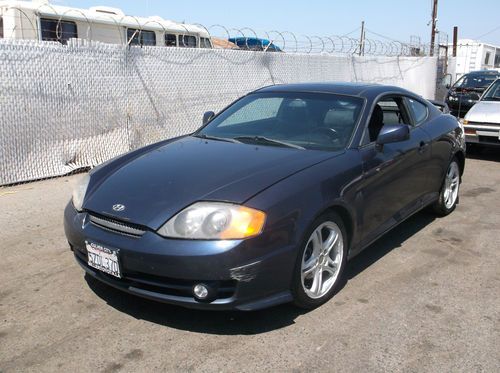 2004 hyundai tiburon, no reserve