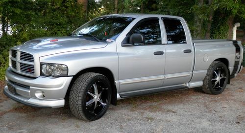 2005 dodge ram 1500 hemi sport r/t crew cab pickup 4-door 5.7l rwd.  1 of a kind