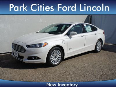 2.0l hybrid,sync,leather,moon roof, park assist, navigation, camera, luxury