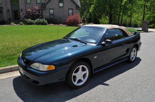 1995 Ford Mustang GT Convertible 2-Door 5.0 V8, 5-speed, Adult owned, 68k miles, image 4