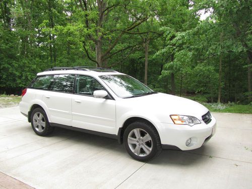 2007 subaru outback llbean 3.0r excellent condition