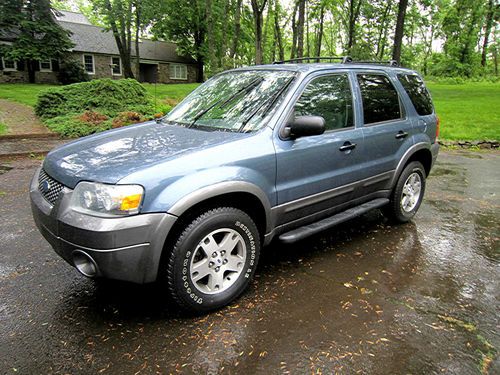 2005 ford escape xlt sport utility 4-door 3.0l