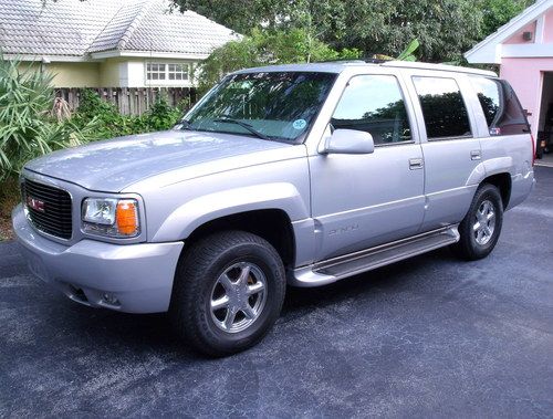 1999 gmc yukon denali luxury 4wd suv - one owner! - great condition - 38 pics