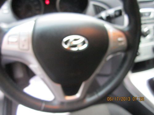 2010 hyundai genesis coupe 2.0t  coupe 2-door 2.0l
