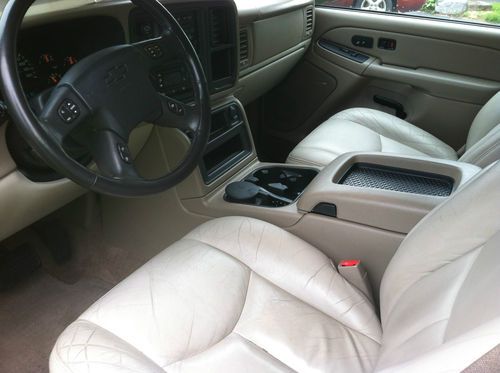 2004 CHEVY TAHOE LT ,    LEATHER,   REAR  ENTERTAINMENT,   SUNROOF, US $9,900.00, image 5