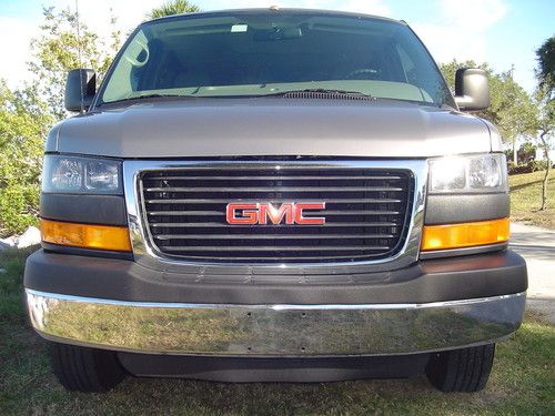 08  HANDICAP TRANSPORT  VAN WITH BRAUN MILLENIUM  WHEELCHAIR LIFT FLORIDA, US $16,995.00, image 2