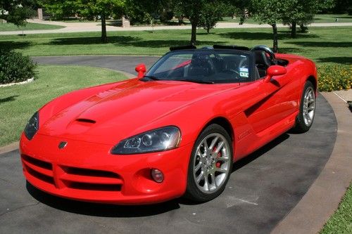 2005 dodge viper