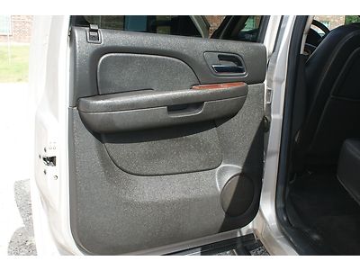 duramaxx ltz 4x4 leather sunroof navigation 6.6 liter turbo diesel automatic, US $34,995.00, image 69