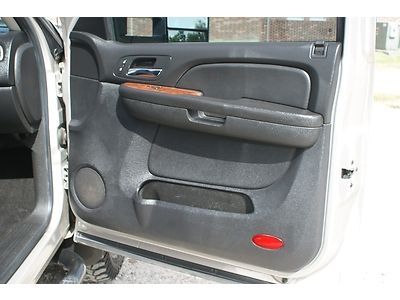 duramaxx ltz 4x4 leather sunroof navigation 6.6 liter turbo diesel automatic, US $34,995.00, image 70